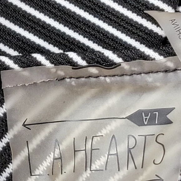 La Hearts Black and white pinstripe Fit & flare - Picture 9 of 12